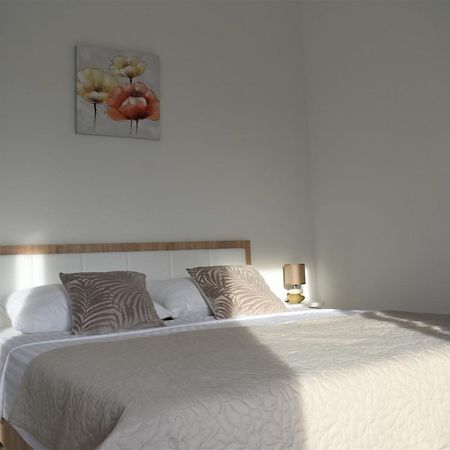 Apartments Rena Szybenik Zewnętrze zdjęcie