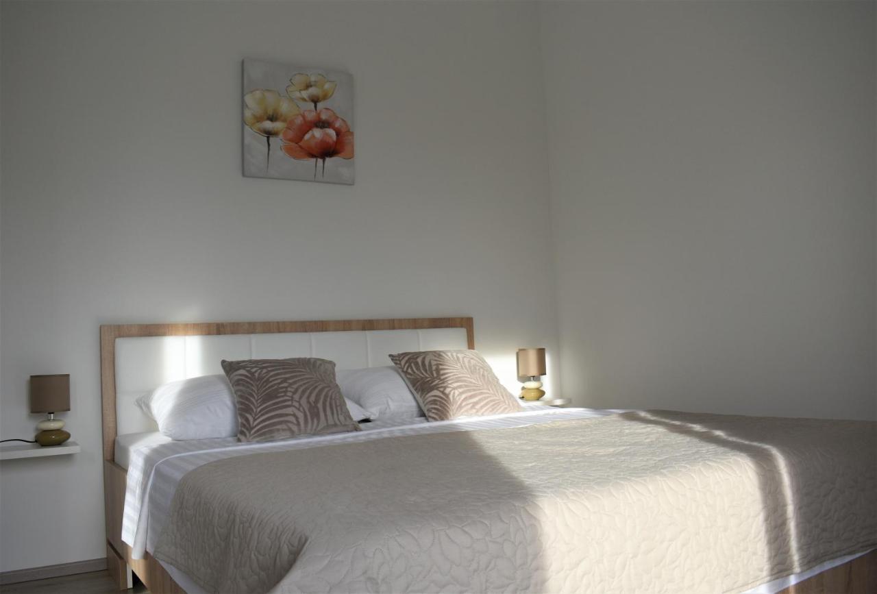 Apartments Rena Szybenik Zewnętrze zdjęcie