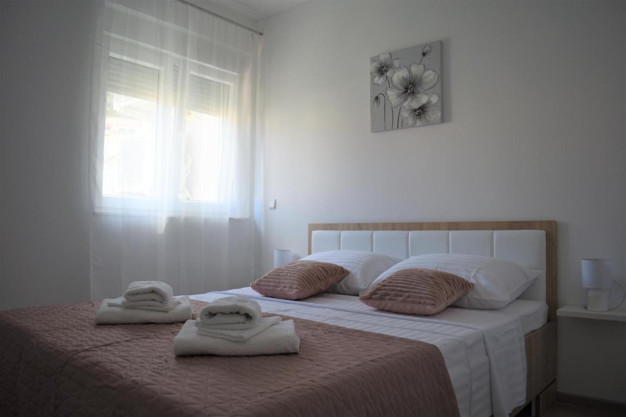 Apartments Rena Szybenik Zewnętrze zdjęcie
