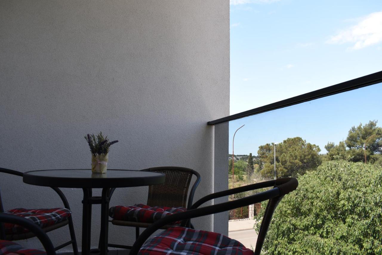 Apartments Rena Szybenik Zewnętrze zdjęcie